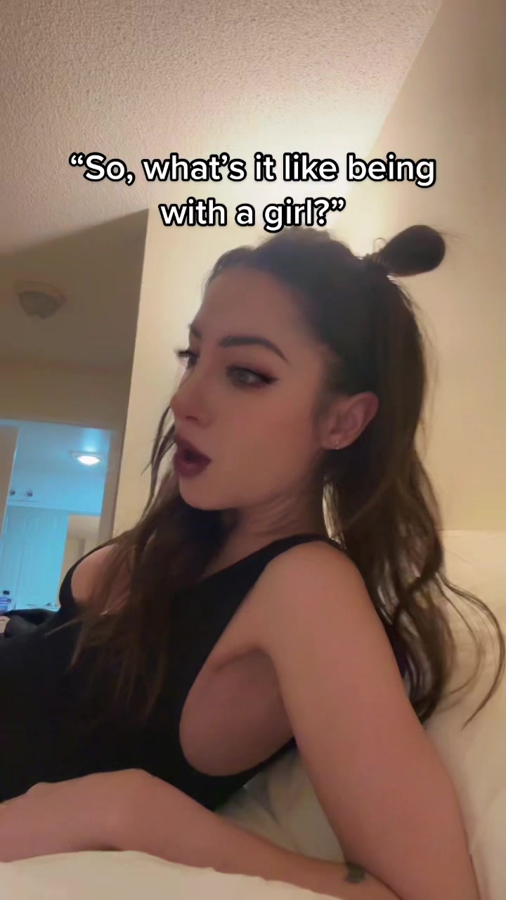 Brooke in a pinned WLW TikTok